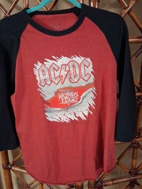 1990 AC/DC Red & Black Raglan Long Sleeve Tee